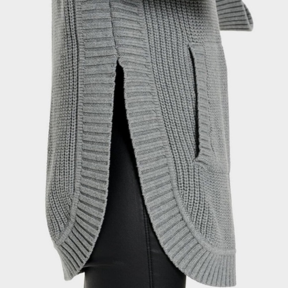 &. UGG Raelynn Sweater - Picture 4 of 16